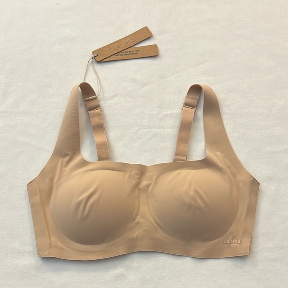 SKIMS NAKED SCOOP BRALETTE - Picture 1 of 5